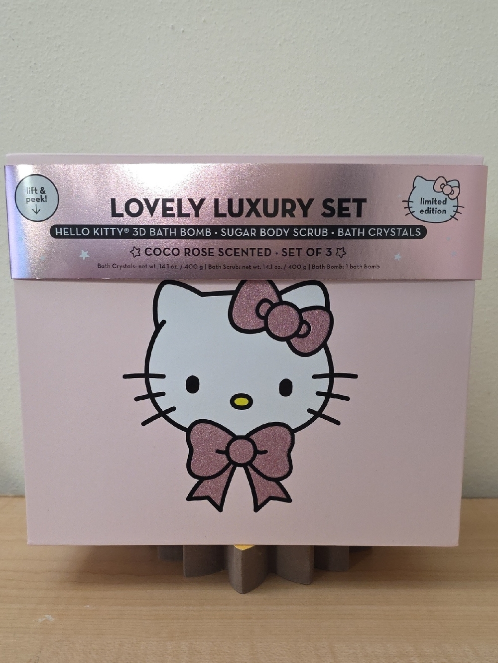 Hello Kitty Pink Coco Rose Bath Gift Set
